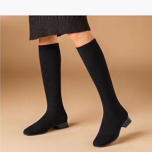 Square-Toe Water Repellent Wool Knee-High Boots (Tara Pro) size 40